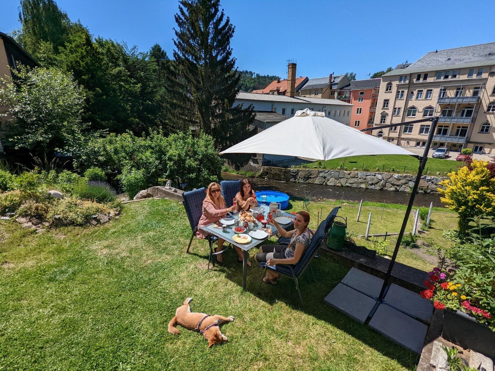 Ut - Urlaubsmagie - Urlaubstraum Mit Whirlpool, Pool & Sauna 세브니츠 외부 사진